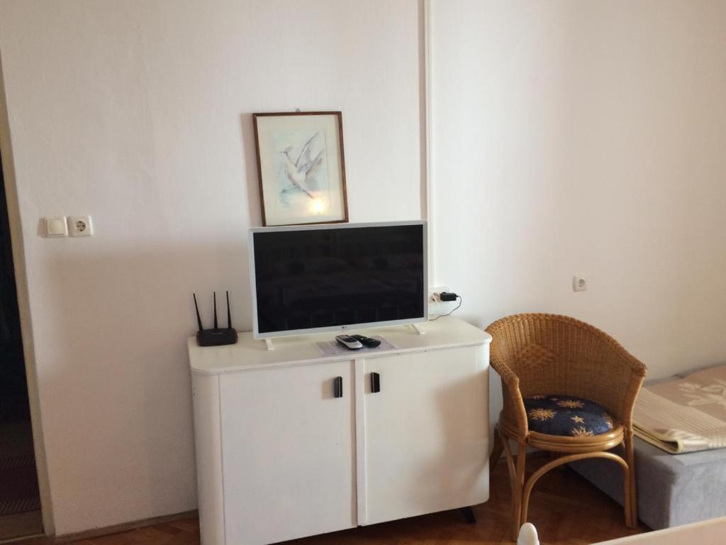Apartman I Sobe Marijana ラブ エクステリア 写真