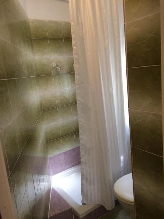 Apartman I Sobe Marijana ラブ エクステリア 写真
